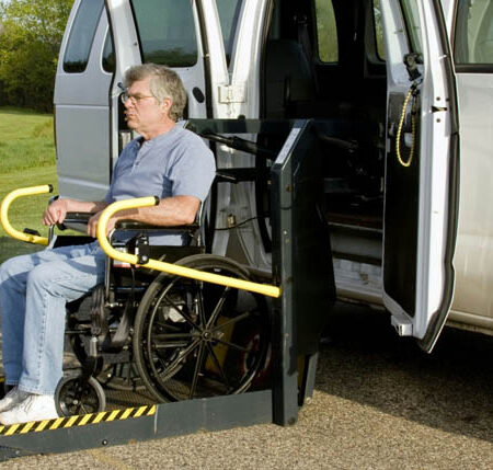 Acquistoautoitalia-valutazione-vendita-acquisto-auto-usate-furgoni-disabili-trasporto-allestimento-rampa-handicap